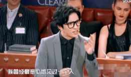 韩国娱乐圈吃瓜直播间,揭秘韩国娱乐圈直播间的吃瓜盛宴